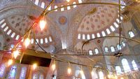 Berbagai Sisi Blue Mosque di Istanbul yang Menakjubkan