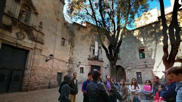 Berbagai Sudut Menarik Barcelona di Spanyol