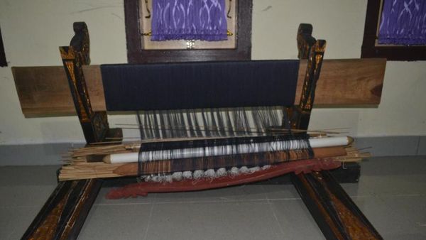 Berburu Kain Cual di Bangka Belitung