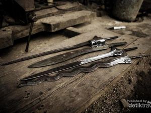 Berkeliling ke Desa Tempat Tinggal Para Empu di Madura