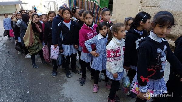 Berkunjung ke Makam Nabi Ibrahim