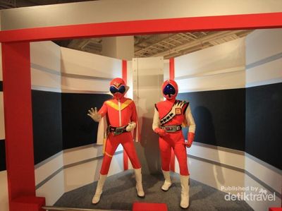 Bertemu Ranger Merah di Kyoto