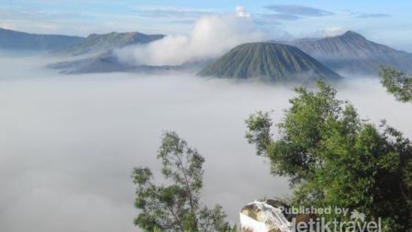 Bromo, Surga di Jawa Timur yang Tak Pernah Membosankan