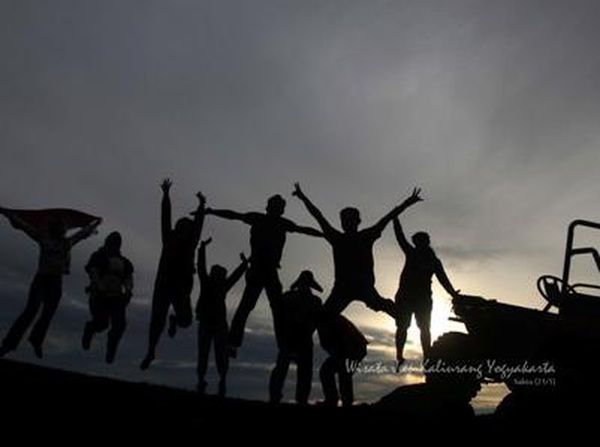 Brum! Kunjungi Wisata Lahar Merapi dengan Jeep