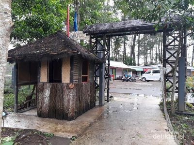 Buang Penat Kamu di Telaga Menjer yang Tenang & Damai