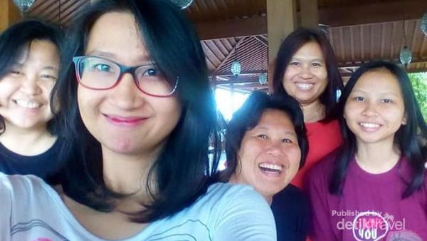 Bukan Bali, Ini Resort Mepet Sawah di Solo