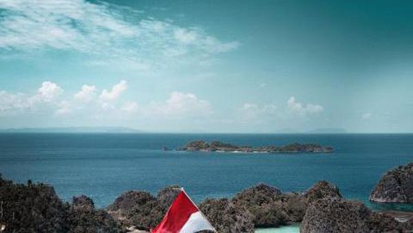 Butuh Vitamin Sea? Intip Pantai-Pantai Ini Saja