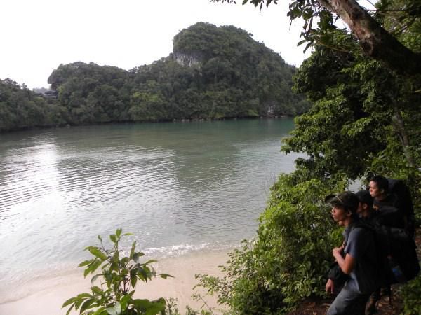 Byur! Segarnya Bermain Air di Segara Anakan, Pulau Sempu