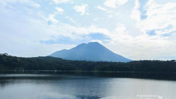 Cabe Rawit dan Cantik, Gunung Lemongan