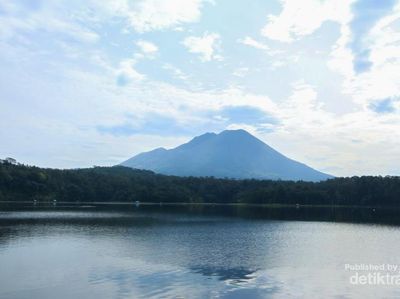 Cabe Rawit dan Cantik, Gunung Lemongan