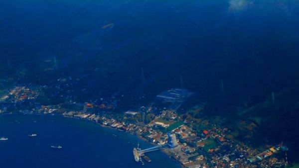 Cantiknya Banyuwangi dari Jendela Pesawat