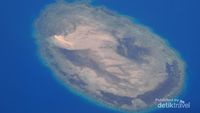 Cantiknya Gugusan Karang di Perairan Sulawesi
