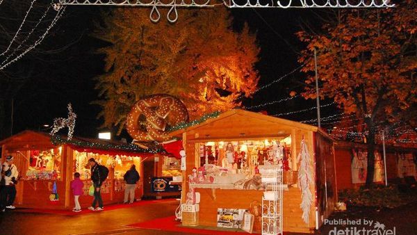 Cantiknya Suasana Natal di Kota Mode Milan