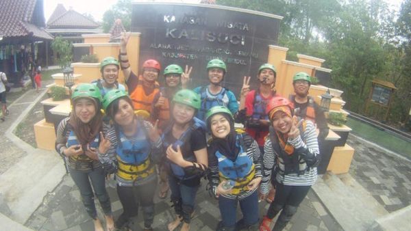 Cave Tubing Seru di Gunungkidul