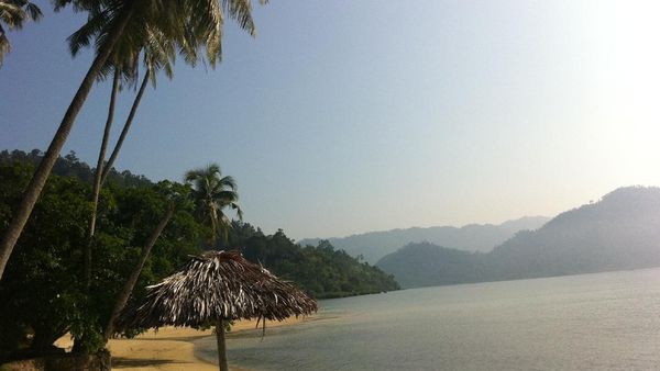 Cubadak, Pulau Cantik yang Pas Untuk Menyepi di Sumbar