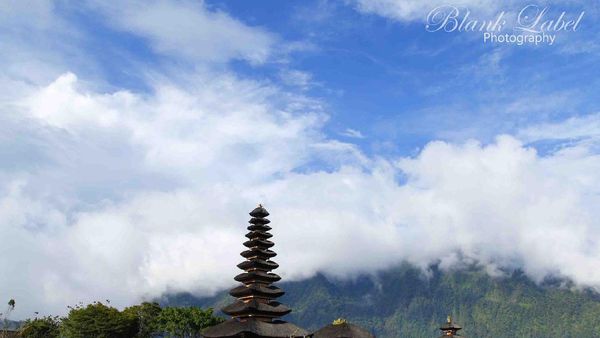 Damainya Hati di Danau Beratan, Bali