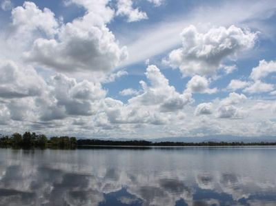 Danau Dendam Tak Sudah
