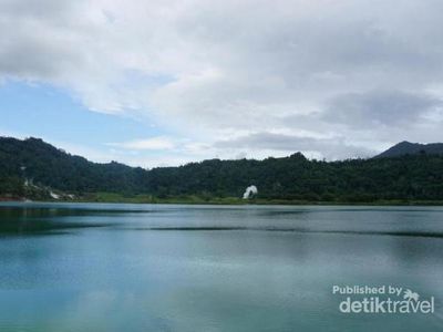Danau Linouw, si Cantik dari Tomohon