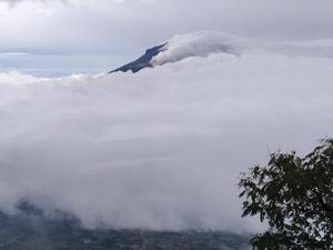 Dari Gunung Sindoro-Padang, Inilah Indonesia
