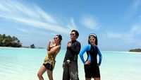 Derawan, Pantai Pasir Putih & Lautnya Juara!