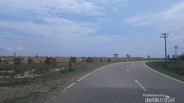 Deretan Pantai Cantik di Barat Aceh