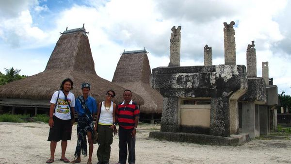 Desa Rende, Sumba Timur