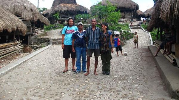 Desa Waitabar, Sumba Barat