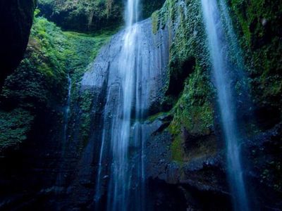 Di Air Terjun Inilah Gajah Mada Bersemedi