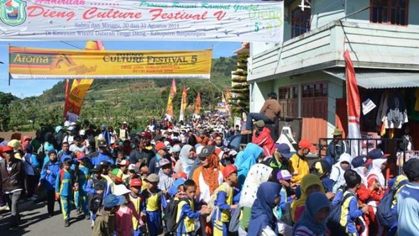 Dieng Culture Festival, Uniknya Ruwatan Anak Gimbal