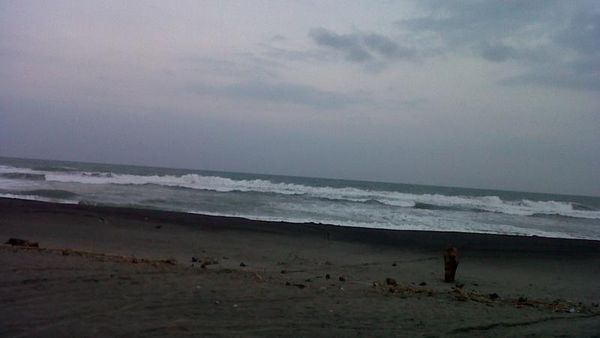 Eits! Cianjur Juga Punya Pantai Seperti Parangtritis