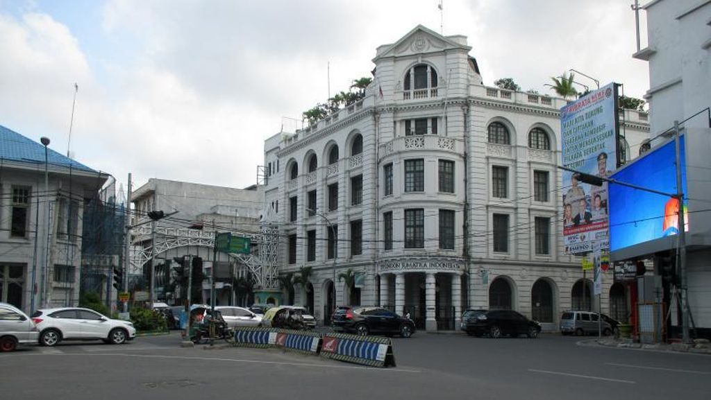 Eropa? Bangunan Ini Ada di Medan Eropa? Bangunan Ini Ada di Medan