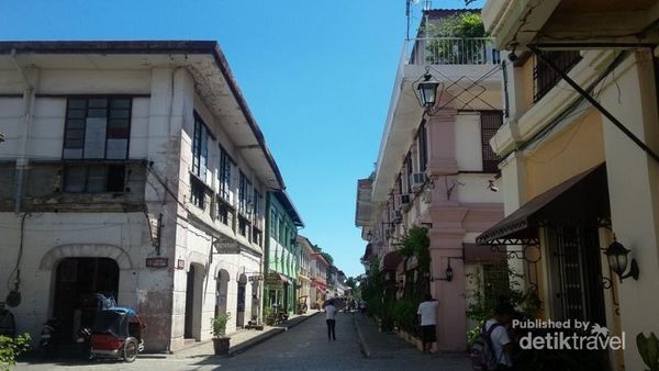 Filipina Rasa Spanyol