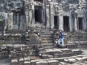 Foto: Bayon Temple, Kuil Eksotis dari Kamboja