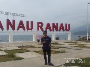 Foto: Danau Ranau, Danau Terbesar Kedua di Sumatera