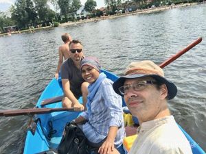 Foto: Dayung-dayung di  Danau Loosdrecht Belanda