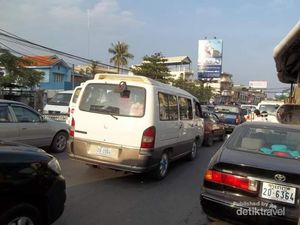 Foto Jalanan Phnom Penh Kamboja, Tak Jauh Beda Sama Jakarta