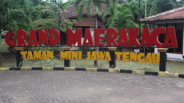 Foto Jawa Tengah Jadi Miniatur