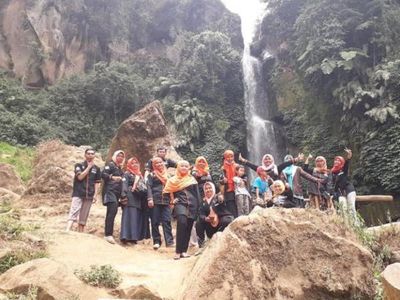 Foto: Kesejukan Coban Talun yang Tiada Duanya