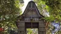Foto Nuansa Mistis Makam Londa di Tana Toraja
