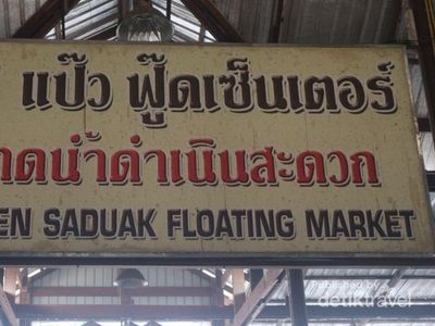Foto: Pasar Terapung di Thailand Berusia 153 Tahun