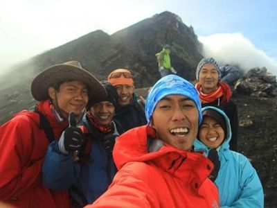 Foto Pesona Penanjakan Menuju Puncak Rinjani