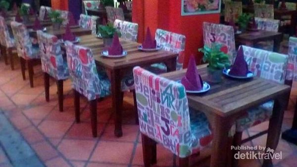 Foto: Pub Street, Sisi Lain Wisata Malam di Kamboja