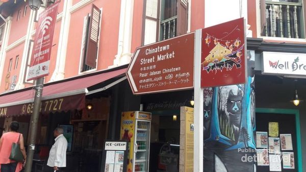 Foto: Suatu Hari di Chinatown Singapura