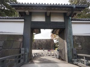 Foto: Sungguh Megah Istana Kediaman Kaisar Jepang