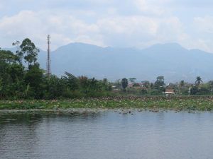 Foto: Wisata Murah di Situ Bagendit Garut