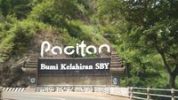 Gambaran Singkat Suasana Pacitan Saat Siang Hari