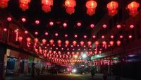Gemerlap Lampion Cantik Jelang Imlek di Pekanbaru