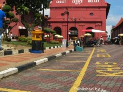 Gereja Merah di Kota Tua Malaysia