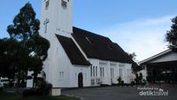Gereja Tua dan Unik di Kota Medan