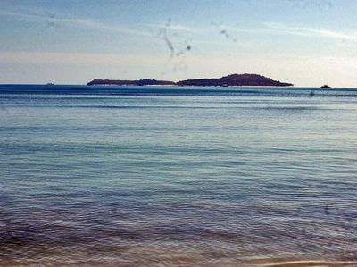 Gili Nanggu, Seakan Pantai Pribadi di Lombok